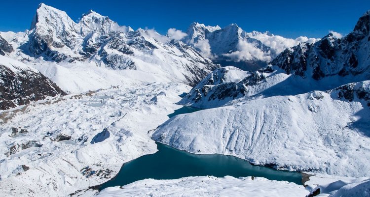 110 साल की तीसरी सबसे तेज होगी ठंड, हिमालय 86% बर्फ से ढका