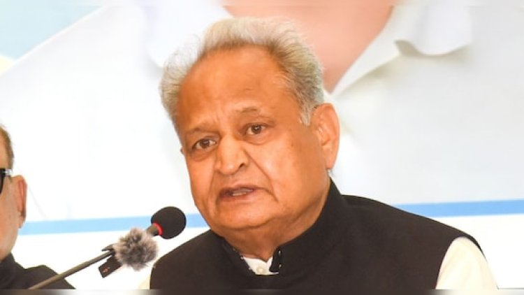 बांग्लादेश में हिंदुओं पर अत्याचार को लेकर अशोक गहलोत ने जताई चिंता, कहा मानवता पर कलंक