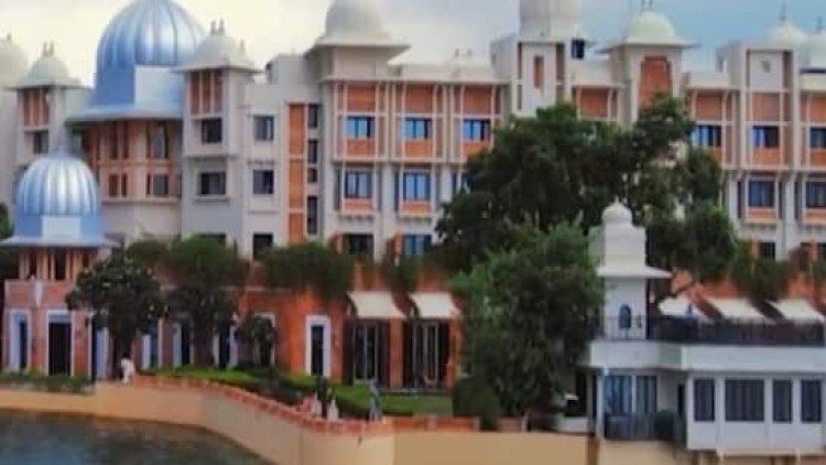फाइव स्टार लीला पैलेस होटल पर 10 लाख का जुर्माना, निजता हनन को माना गंभीर अपराध