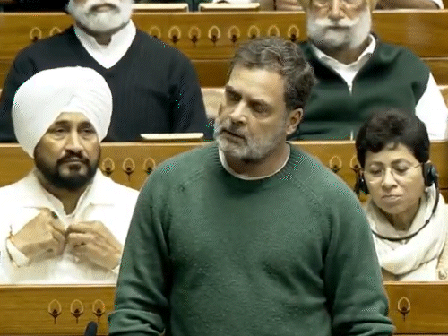 13 मिनट की संसद: हंगामा, आरोप और सवाल—क्या लोकतंत्र सिर्फ अभिनय बनकर रह गया है?