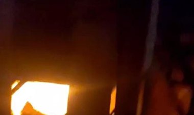 जयपुर में कपड़ा गोदाम में भीषण आग, लाखों का माल जलकर राख