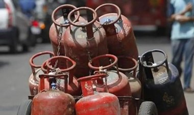 कमर्शियल गैस सिलेंडर की सप्लाई ठप, होटल रेस्टोरेंट कारोबार पर संकट