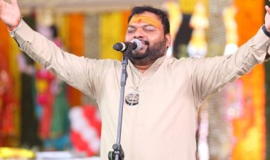 कन्हैया मित्तल की साउंड ऑपरेटर से लड़ाई, बिना माइक भजन गाए