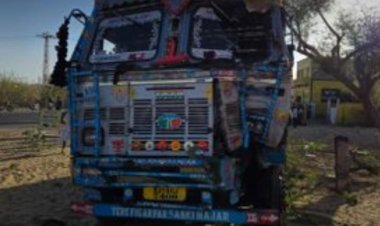 बाड़मेर हादसा: 36 बच्चों से भरी बस दुर्घटनाग्रस्त, ड्राइवर फरार