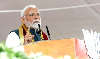 चुनाव से पहले उत्तर 24 परगना में गरजे मोदी, कर दिया ऐलान