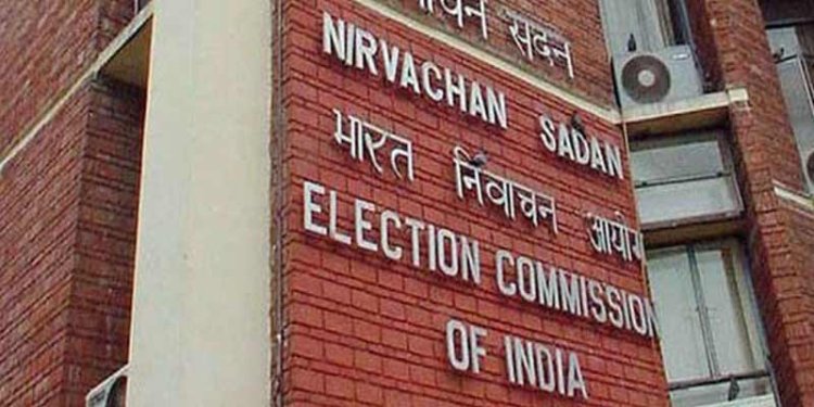 बम बाजी हुई तो नपेंगे थानेदार: इलेक्शन कमीशन