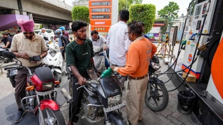 पेट्रोल निर्यात पर पहली बार विंडफॉल टैक्स, डीजल-ATF पर राहत