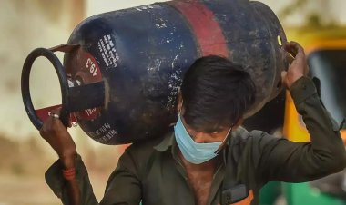 LPG सिलेंडर का दाम हुआ दोगुना...जनवरी से अब तक 7 बार बढ़े दाम