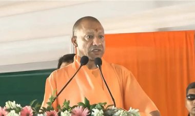 अखिलेश यादव की बेटी पर सोशल मीडिया पर आपत्तिजनक पोस्ट, सीएम योगी ने दिया आदेश, दर्ज करो FIR