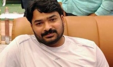 जेल से बाहर आते ही रौशन आनंद का बड़ा आरोप, बोले- 'खान सर और कारोबारी ने मिलकर कराई मेरे भाई की हत्या'