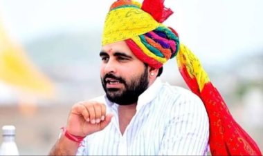 सीमावर्ती शिव के संचार-विहीन गांवों में लगेंगे मोबाइल टावर! विधायक रविन्द्र सिंह भाटी ने केंद्रीय मंत्री से की बड़ी मांग