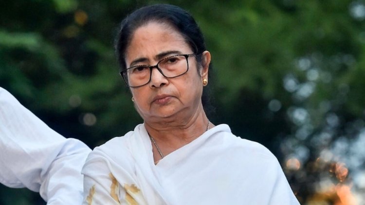 ममता बनर्जी के घर CID की दस्तक! कालीघाट स्थित TMC ऑफिस में तलाशी, दीदी और अभिषेक दिल्ली में