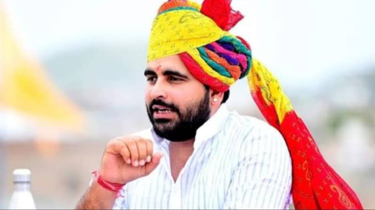सीमावर्ती शिव के संचार-विहीन गांवों में लगेंगे मोबाइल टावर! विधायक रविन्द्र सिंह भाटी ने केंद्रीय मंत्री से की बड़ी मांग