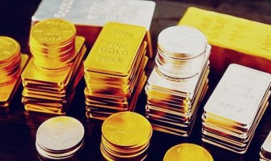 Gold Price Today: सोने के दाम स्थिर, चांदी में बनी मजबूती; जानें आपके शहर का लेटेस्ट रेट