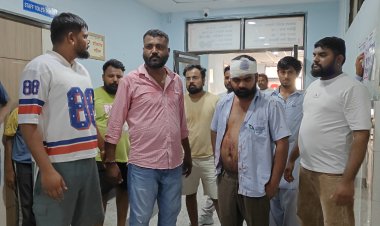 बाड़मेर जिला अस्पताल में हाउसकीपर पर हमला, चार लोगों ने घेरकर की मारपीट; सिर पर वार से घायल