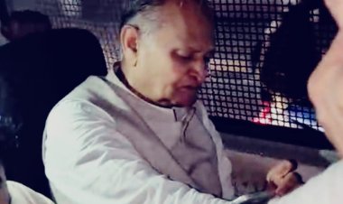 जयपुर में कांग्रेस का विधानसभा घेराव, अशोक गहलोत और गोविंद सिंह डोटासरा हिरासत में