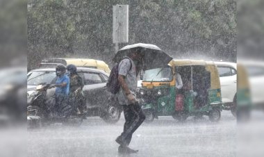 Rajasthan Weather Update: राजस्थान में फिर मेहरबान हुआ मानसून, अगले 4 दिन भारी बारिश का अलर्ट; कई जिलों में बिजली गिरने और तेज हवाओं की चेतावनी