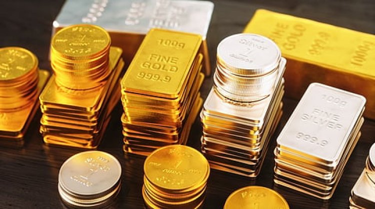 Gold Silver Price Today: सोने की चमक पड़ी फीकी, चांदी में भी नरमी, खरीदारी से पहले जानें 18, 22 और 24 कैरेट के ताजा भाव