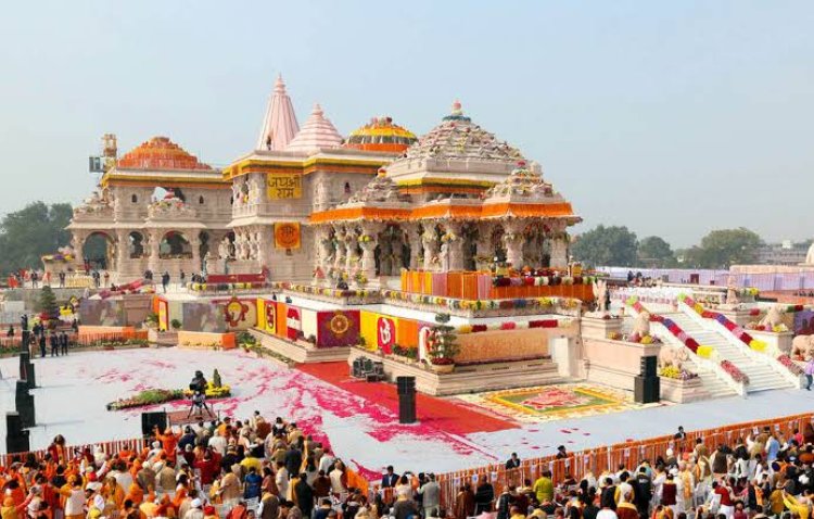 Ayodhya Ram Mandir Chadhawa Case: सुप्रीम कोर्ट सख्त, यूपी सरकार और ट्रस्ट को नोटिस, SIT से मांगी स्टेटस रिपोर्ट