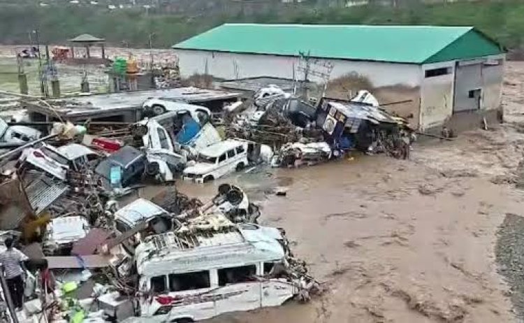 Jammu Kashmir Rain: पुंछ में भारी बारिश-बाढ़ से मची तबाही, 10 की मौत, कई घर ढहे, राहत-बचाव अभियान जारी