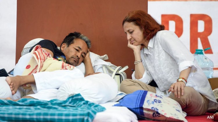 सोनम वांगचुक को मेदांता शिफ्ट करने का हाई कोर्ट का प्रस्ताव, कहा- उनकी चिंताओं को नजरअंदाज नहीं किया जा सकता