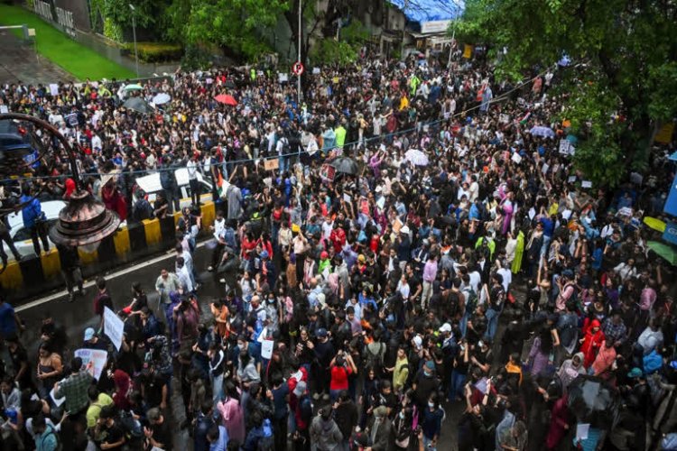 सुप्रीम कोर्ट का बड़ा आदेश, छात्रों की गिरफ्तारी पर रोक, बिना आपराधिक रिकॉर्ड वालों की रिहाई के निर्देश