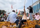 झोटवाड़ा की सड़कों पर उतरा जनसैलाब, JDA कूच से गरमाई सियासत; समाधान नहीं तो CM आवास घेरने की चेतावनी