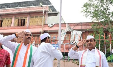 स्वतंत्रता दिवस पर Rajasthan PCC में फहराया गया तिरंगा, शहीदों को किया नमन