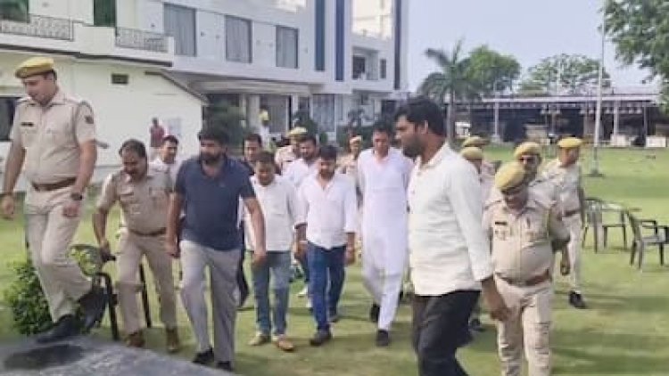 Alwar News: अमित शाह के दौरे से पहले कांग्रेस जिलाध्यक्ष बलराम यादव हिरासत में, 20-25 कार्यकर्ताओं को नजरबंद करने का दावा