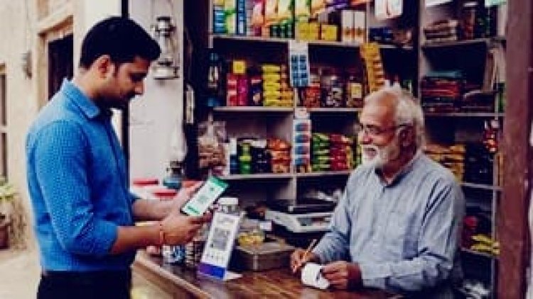 UPI Charges: क्या अब UPI पेमेंट पर लगेगा चार्ज? नए कानून के बाद जानिए क्या बदला और किस पर पड़ेगा असर