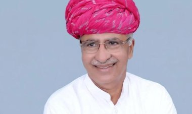 सिर पर गंडासे से वार, हाथ-पैर तोड़ने का आरोप; पत्नी ने 30 नामजद समेत 60 लोगों पर दर्ज कराई FIR