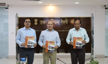 उत्तर पश्चिम रेलवे के 62 अधिकारी-कर्मचारी सम्मानित, GM पंकज शर्मा ने दिए पुरस्कार