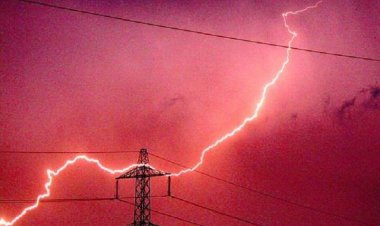 राजस्थान में मौसम का यू-टर्न, बिजली गिरने से रेलवे कर्मचारी की मौत; 10 से ज्यादा शहरों में पारा 20°C से नीचे