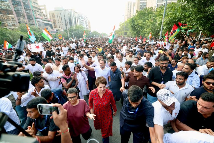 राहुल गांधी करेंगे ‘चाय पर चर्चा’, कप में चाय या सियासत में उबाल? CEC विवाद पर जुटेगा INDIA गठबंधन